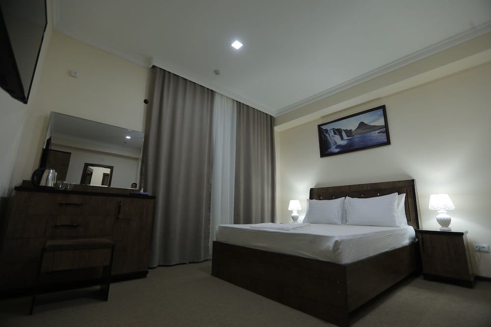 undefined Ayvon Express Hotel 2