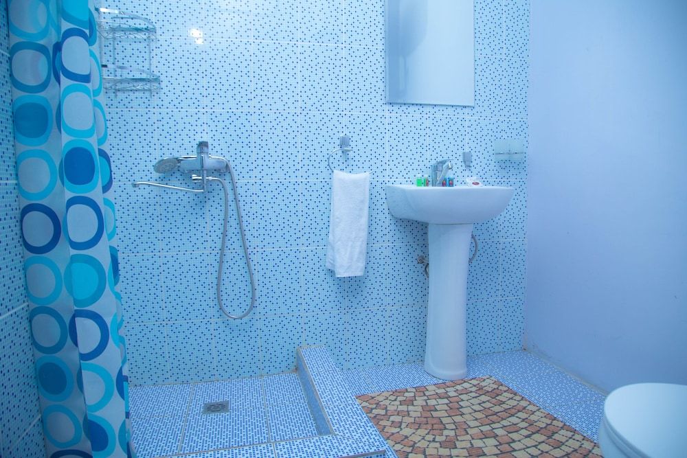 undefined Minor Hotel 5