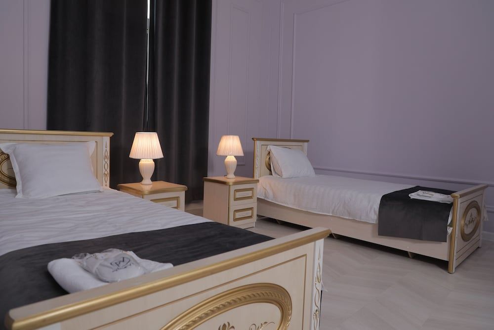 undefined Prime Villa Hotel 8