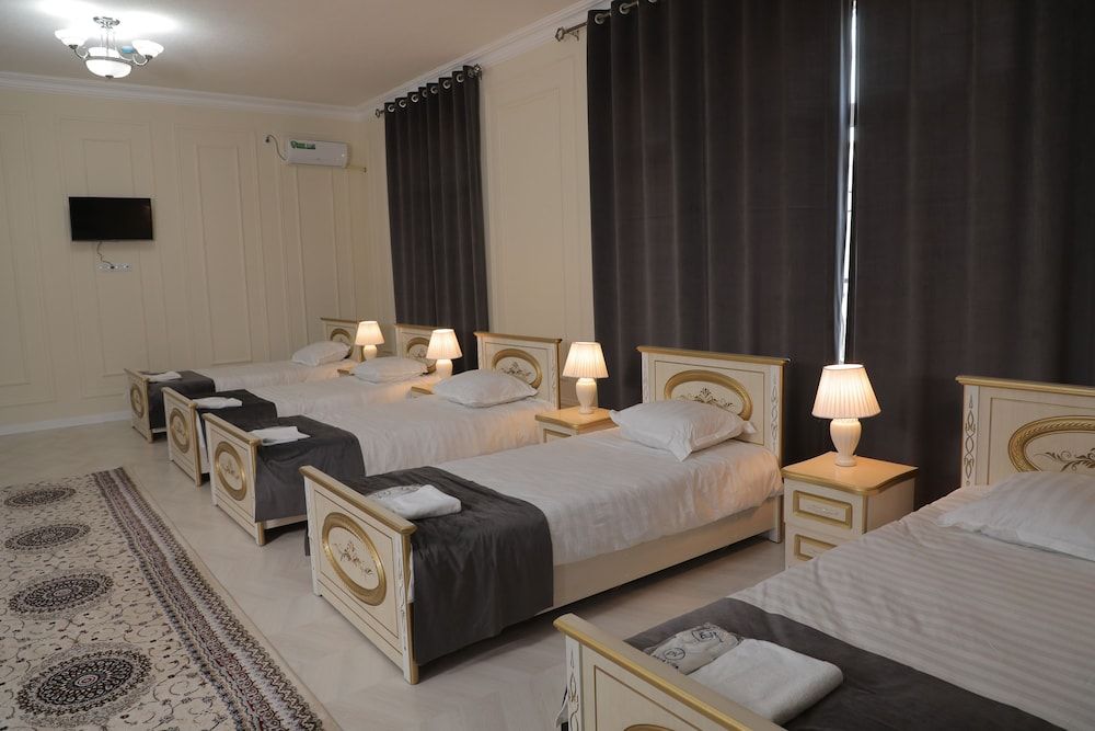 Prime Villa Hotel Family Room