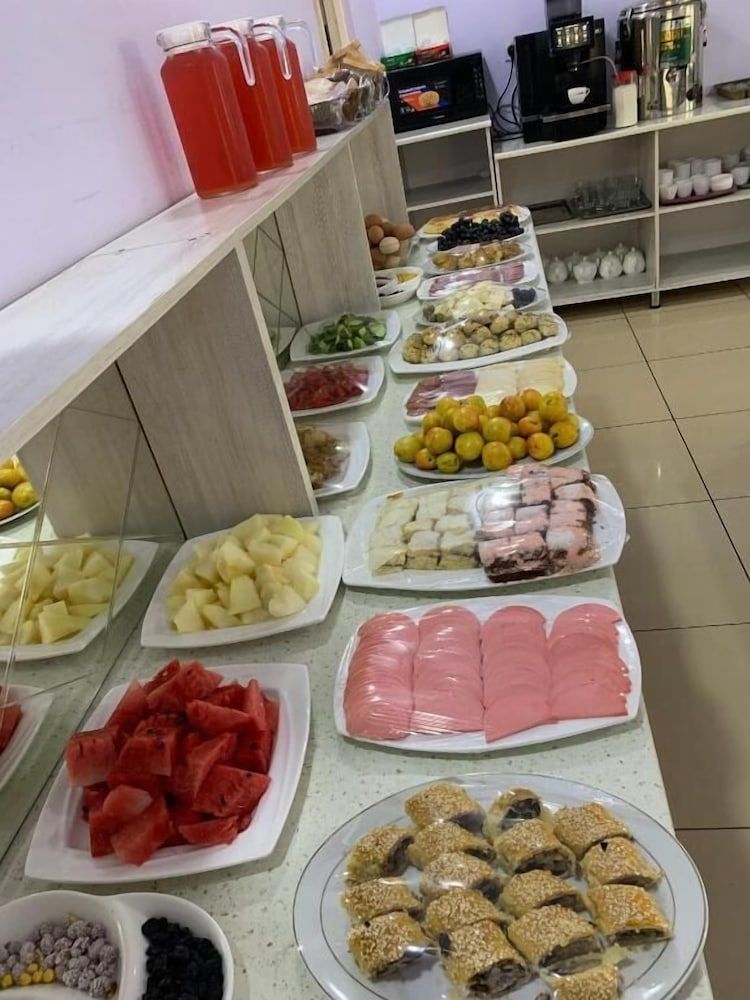 undefined Grand Avenue Hotel 8