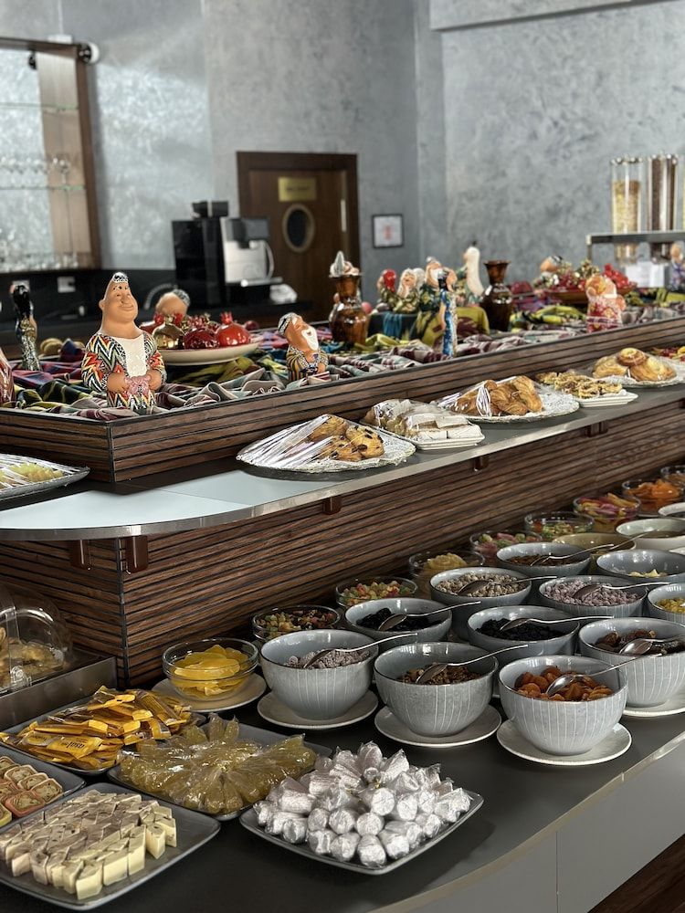 undefined Mir Luxe Plaza 7