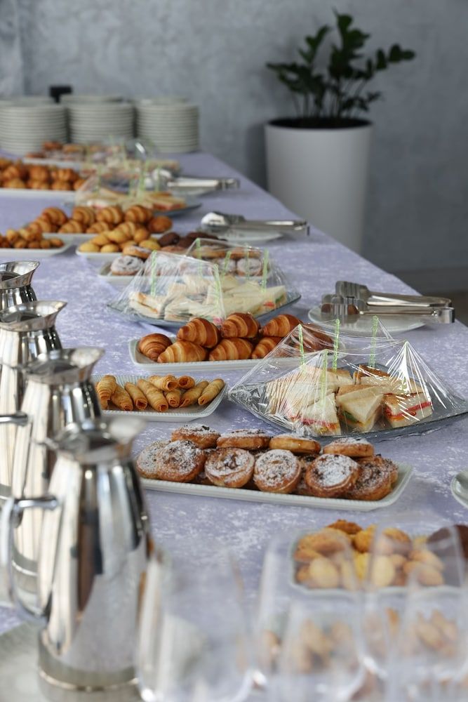 undefined Mir Luxe Plaza 8