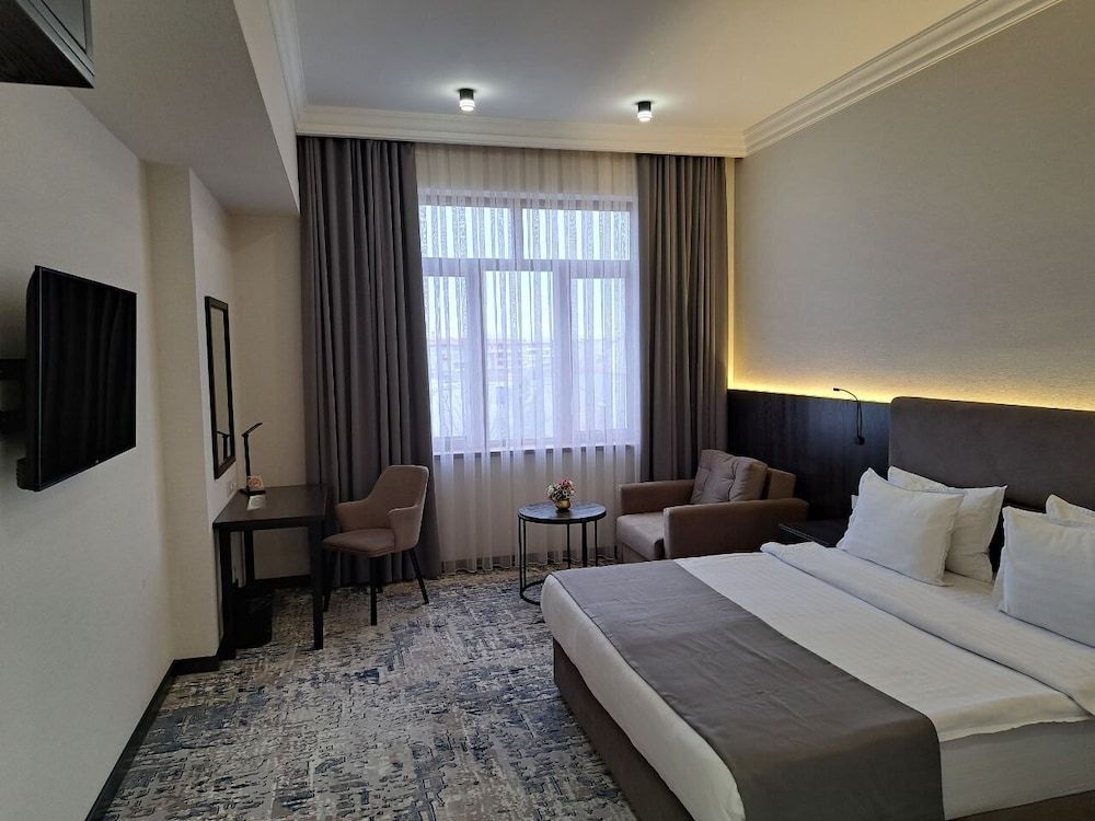 undefined Huvaydo Hotel