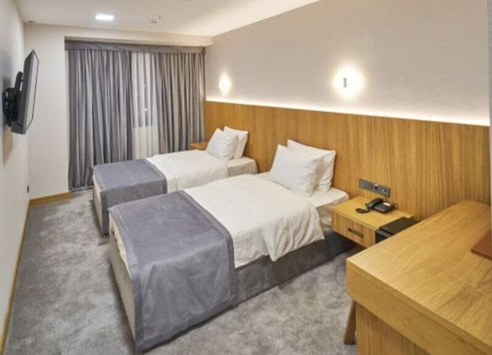 undefined Hotel Asli Makon 4