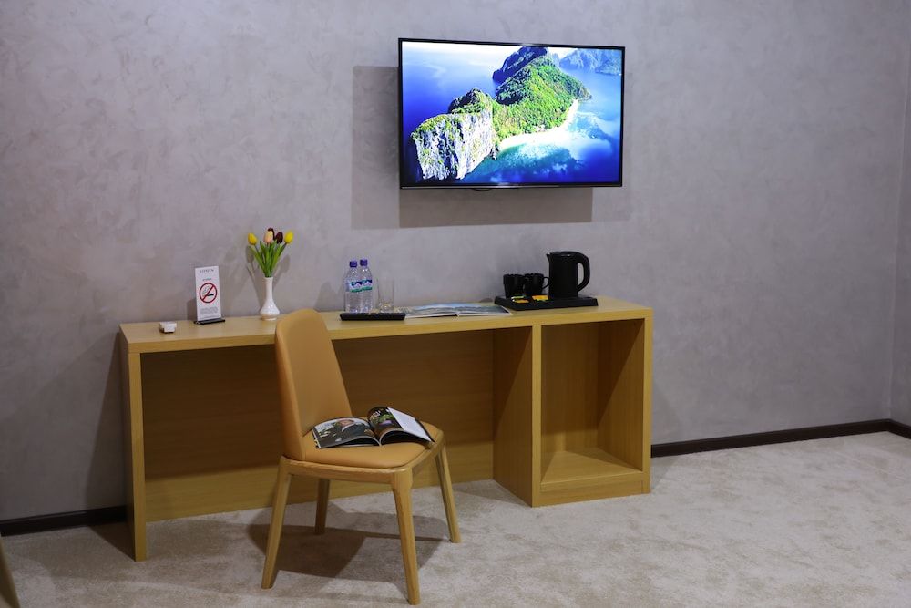 City Inn Hotel Deluxe Double Room 4