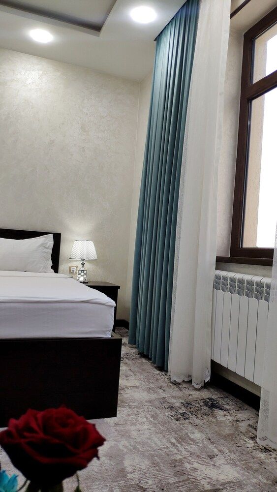 G'ayrat Hoji Ota Hotel Luxury Suite 13