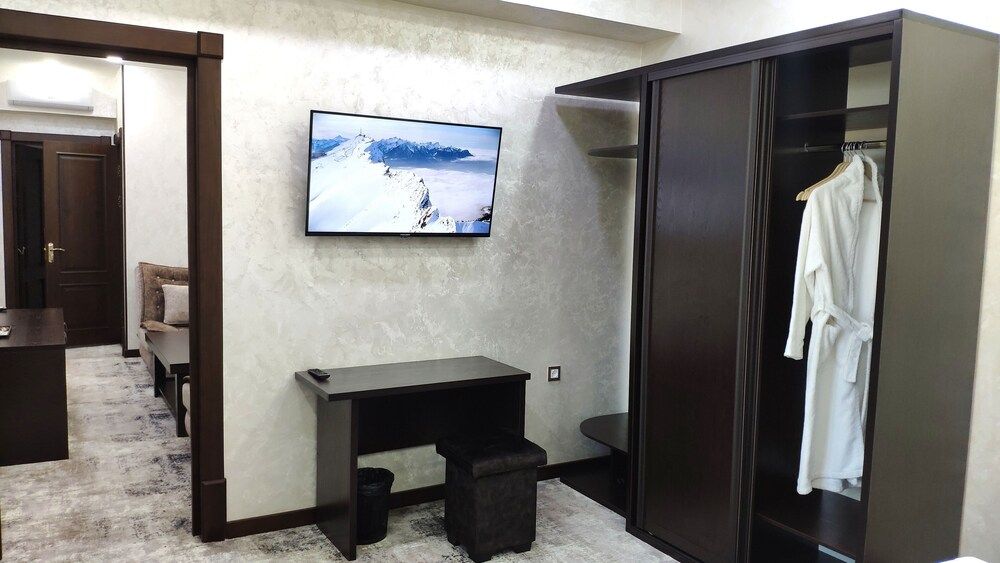 G'ayrat Hoji Ota Hotel Luxury Suite 11