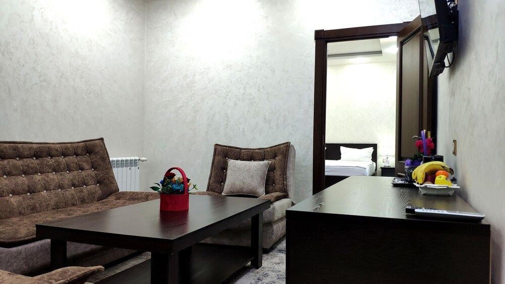 G'ayrat Hoji Ota Hotel Luxury Suite 5