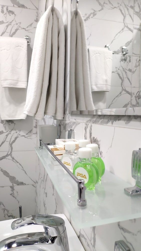 G'ayrat Hoji Ota Hotel Standard Room 10