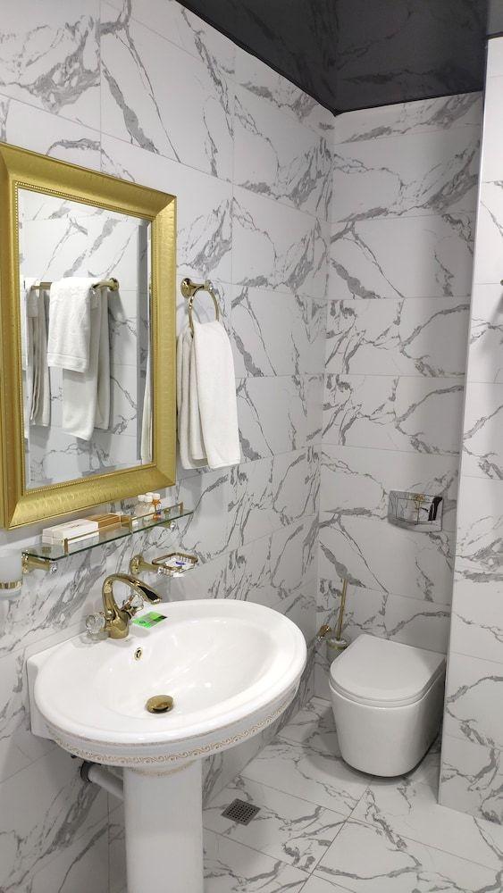 G'ayrat Hoji Ota Hotel Luxury Suite 20