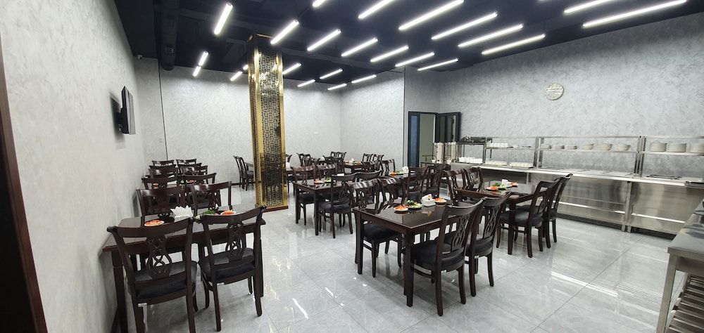 undefined G'ayrat Hoji Ota Hotel 5