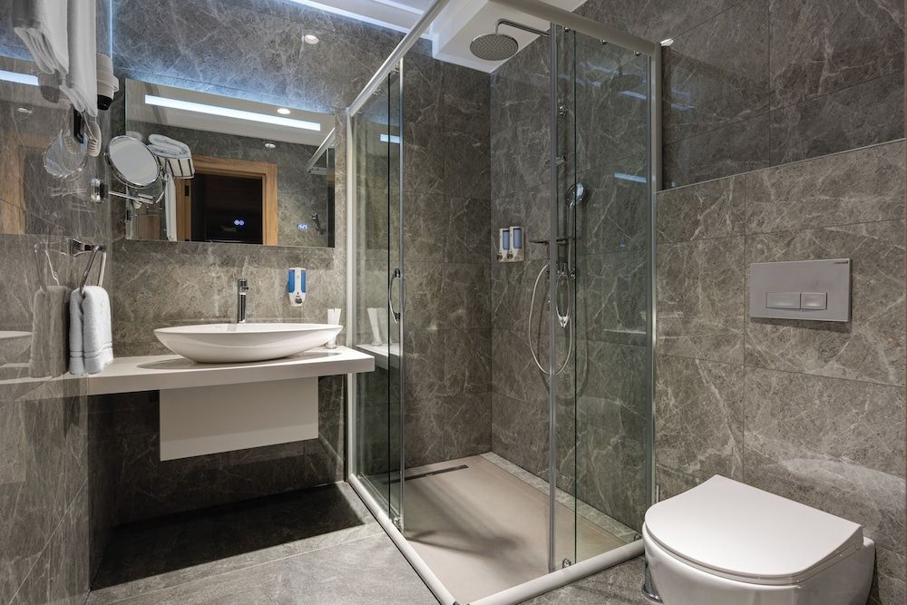 undefined THE ELEMENTS HOTEL 10