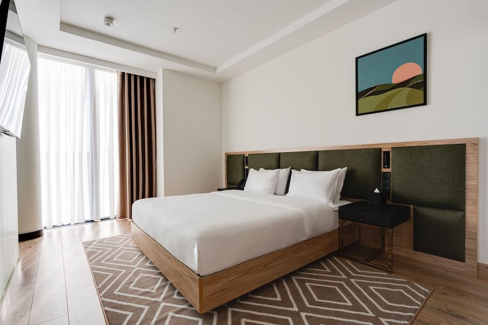 undefined THE ELEMENTS HOTEL 9