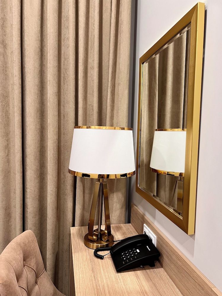 Bristol Hotel Tashkent Deluxe Twin Room 10