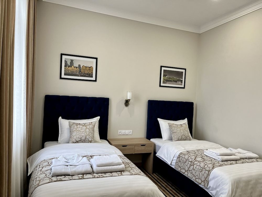 Bristol Hotel Tashkent