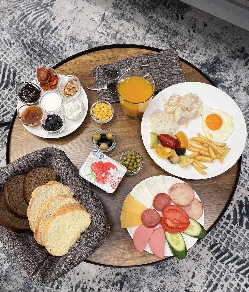 undefined Maxwell Hotel 9