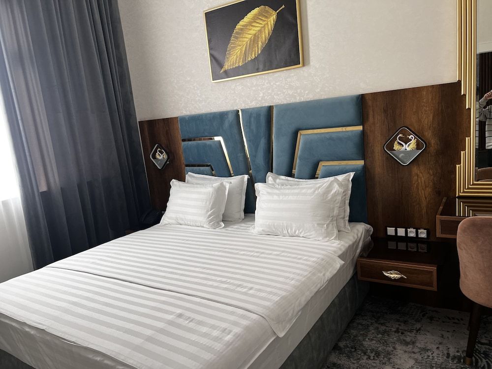 undefined Maxwell Hotel 2