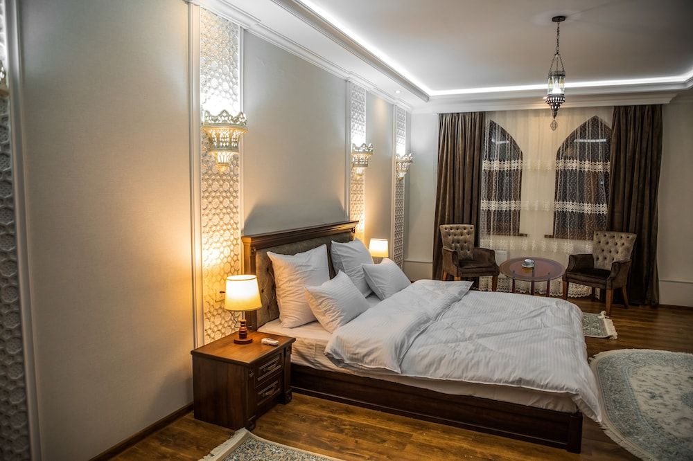 Hotel Minor Deluxe Double Room (Registan View)