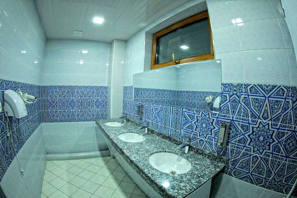 MANIJA Hostel Bed in 4-bed Mixed Dormitory Room 7