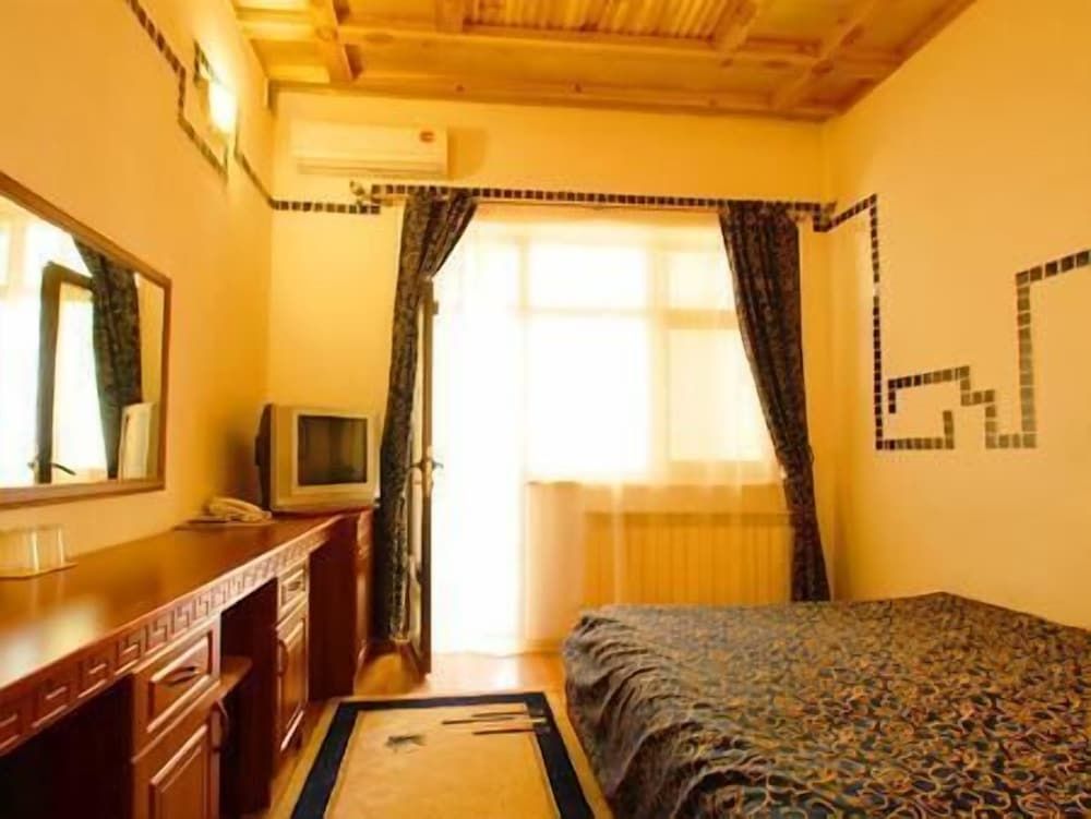 undefined Malika Prime 10