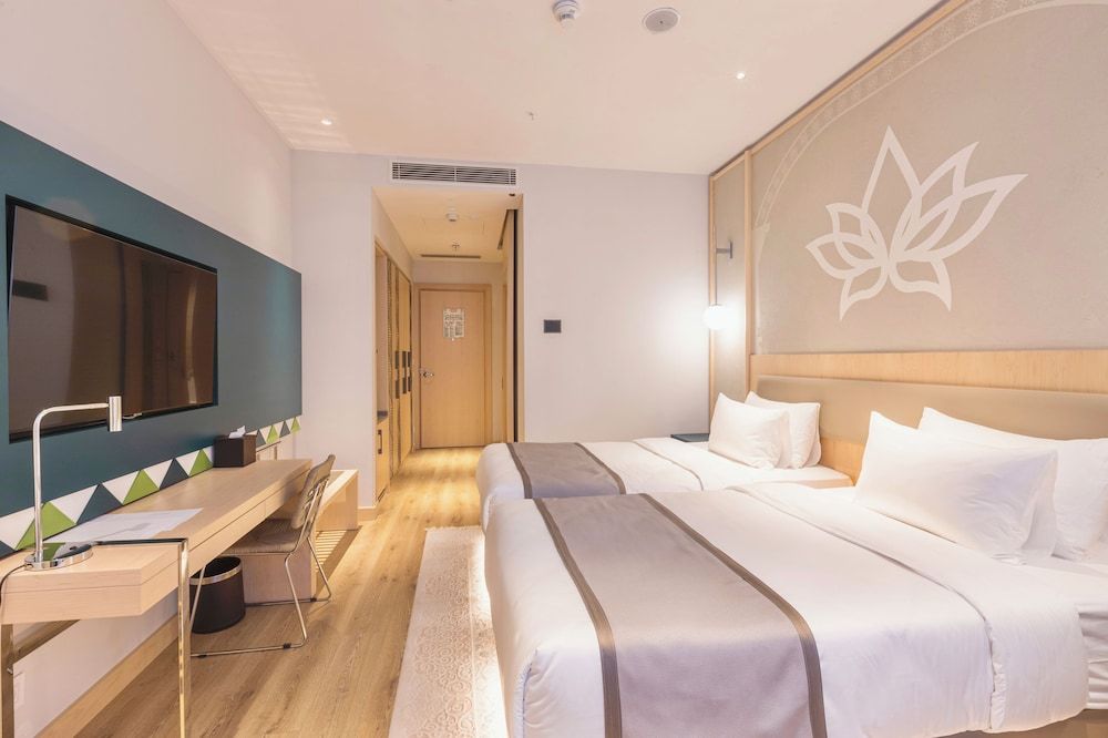 Wellness Park Hotels Bactria Standard Room with canal view 2