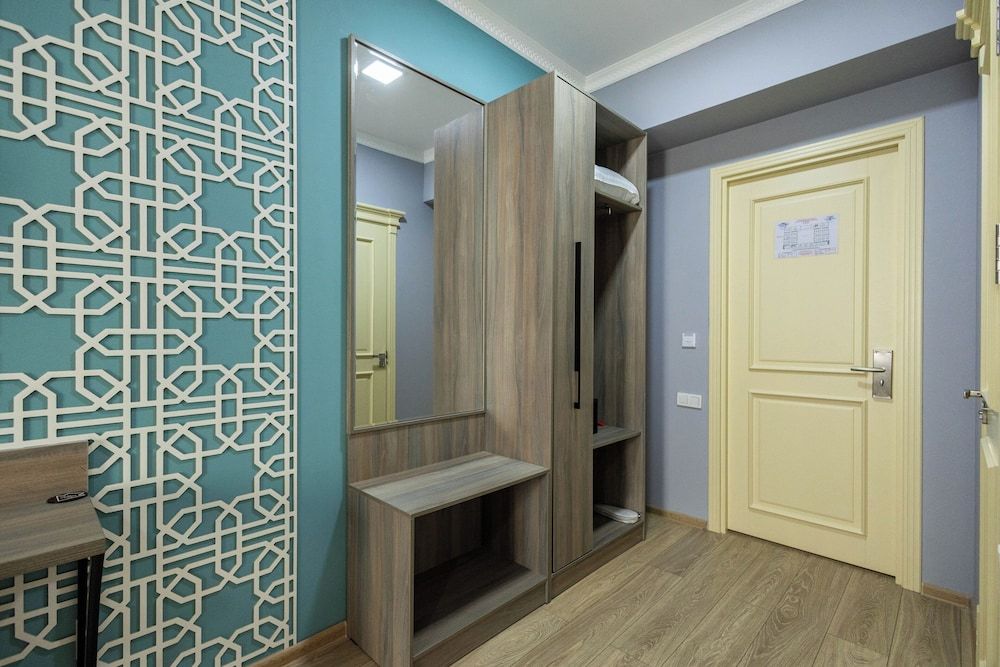 Khan Hotel Samarkand Standard Double Room 6