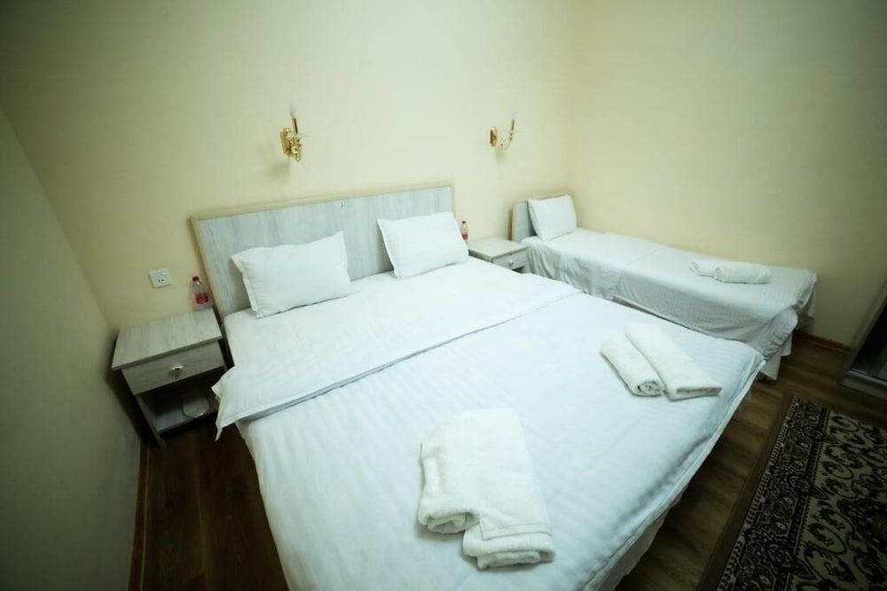 SULTANAT Hotel Comfort Triple Room 3
