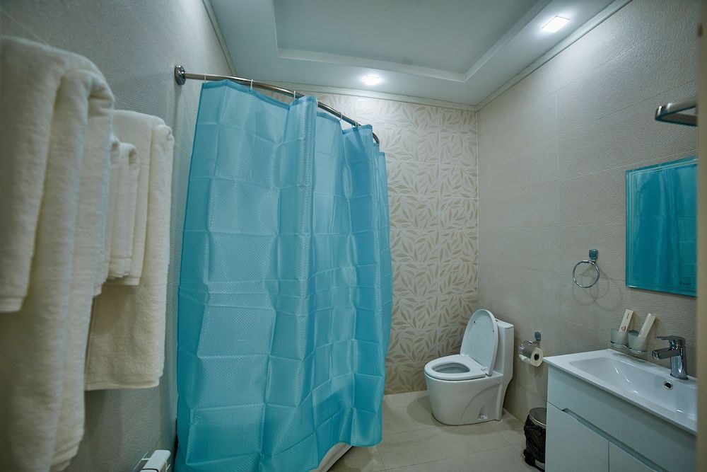 undefined Comfort Hotel 9