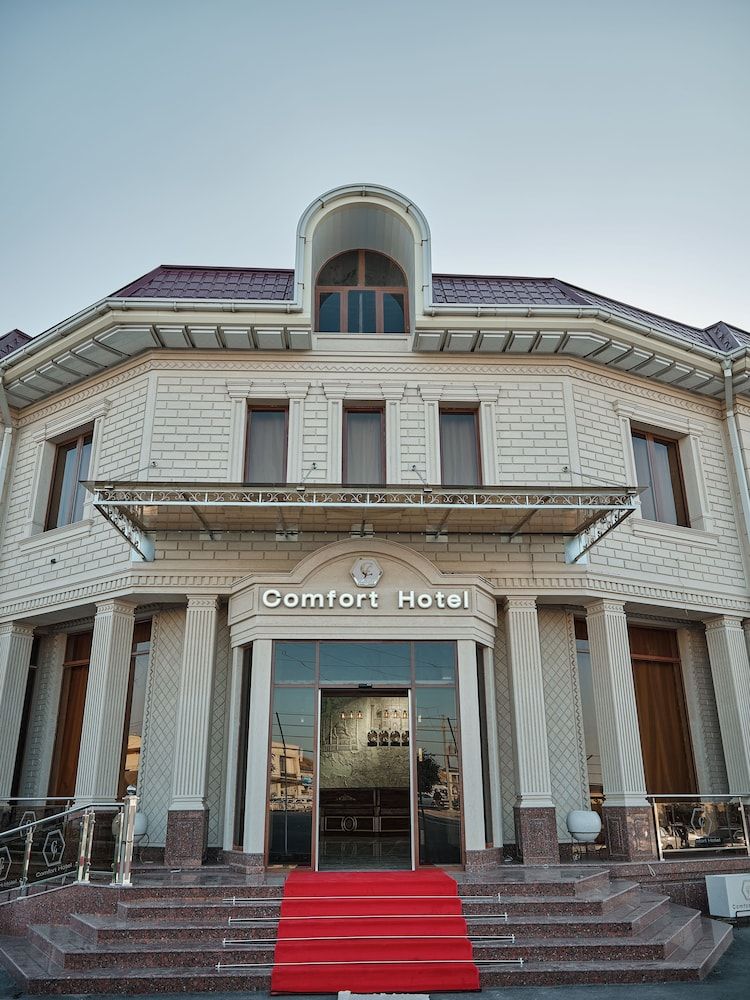 undefined Comfort Hotel 2