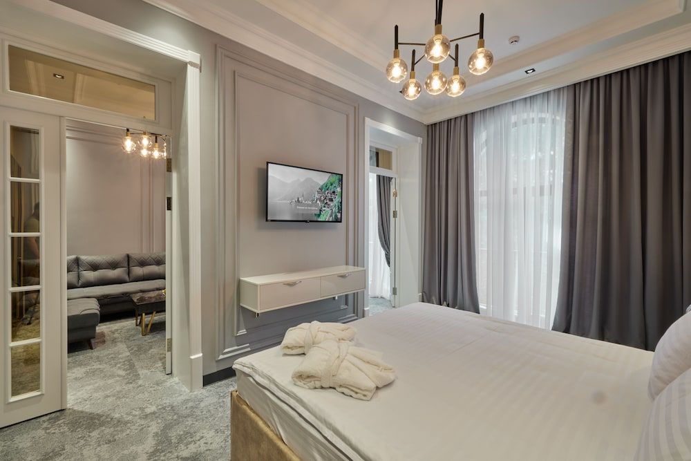 undefined Continental Hotel 2