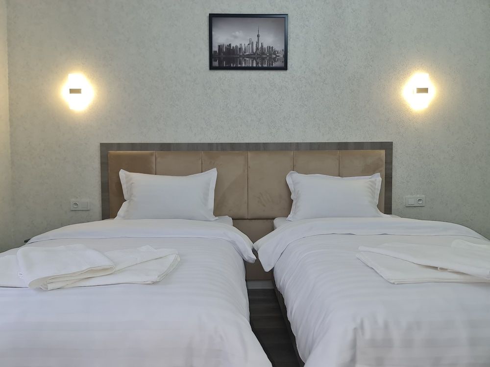 Old Station Hotel Basic Double or Twin Room 4