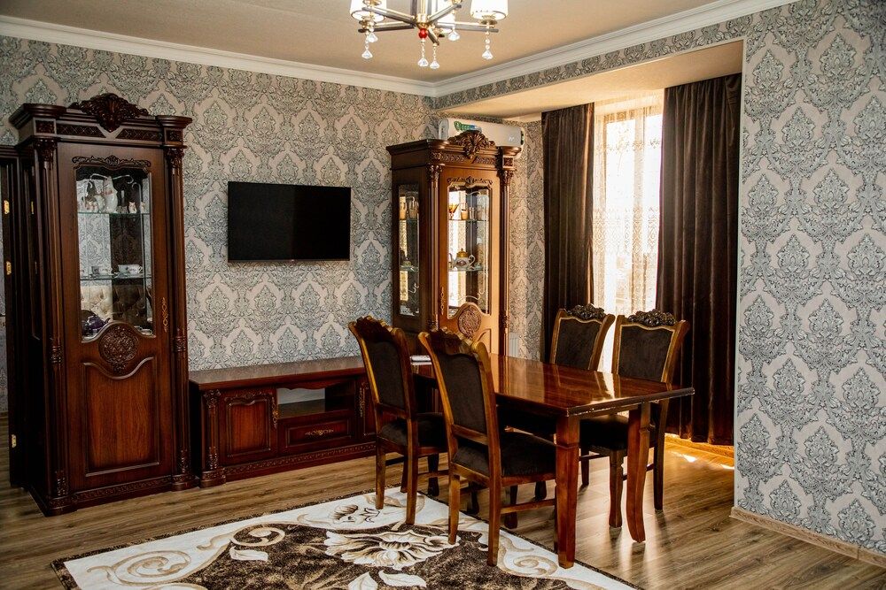 undefined Buyuk Humo Hotel 10