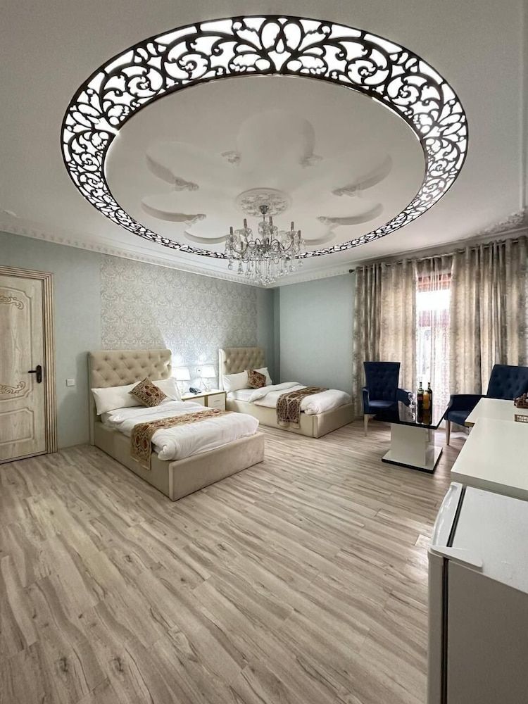 GRAND NODIRBEK Luxury Twin Room 2