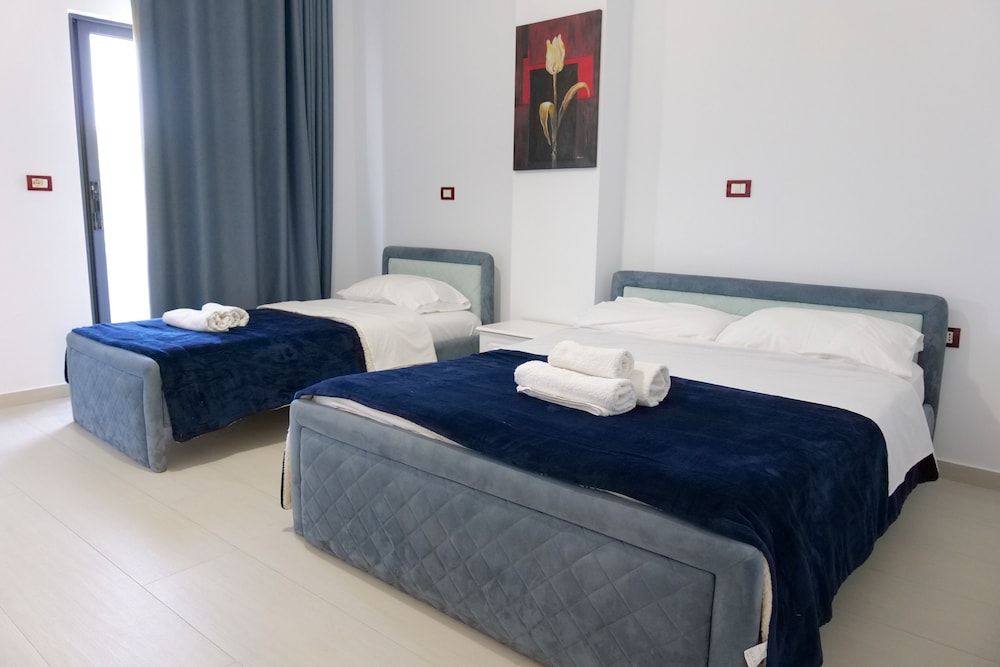 Triple Room, Balcony