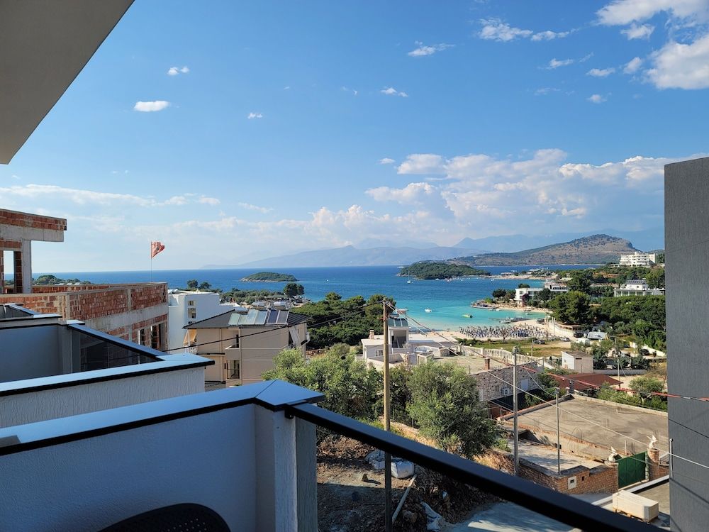 Siars Hotel Deluxe Triple Room, Sea View 19