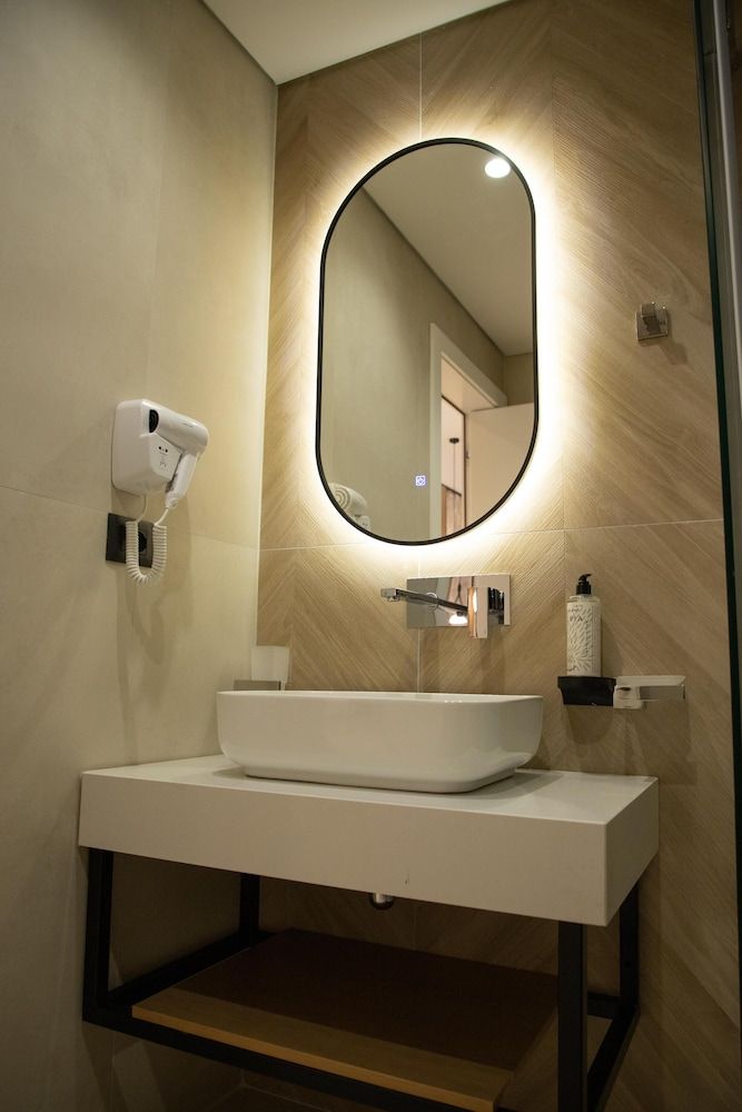 Hotel Colosseum Deluxe Double Room, Balcony 6