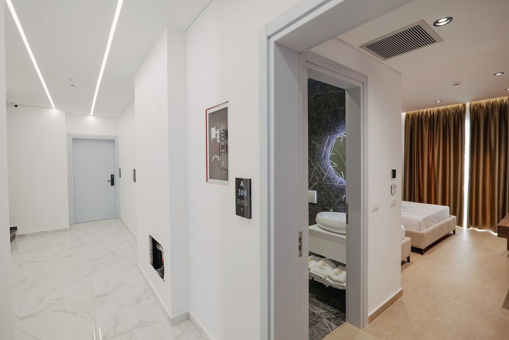 Sunlight Hotel Triple Room, Sea View 12