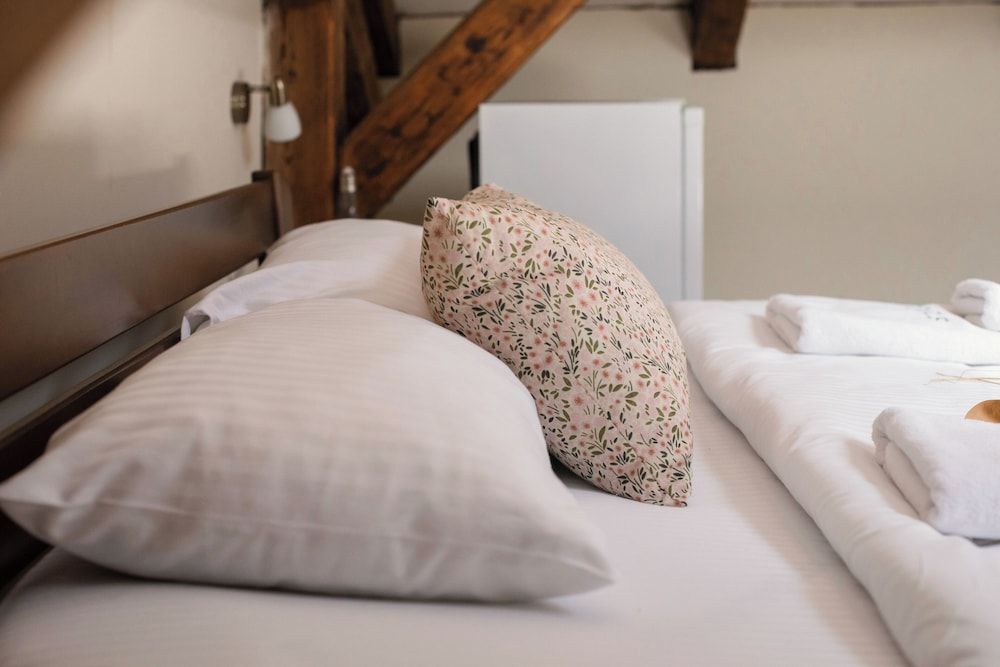 Basic Double Room
