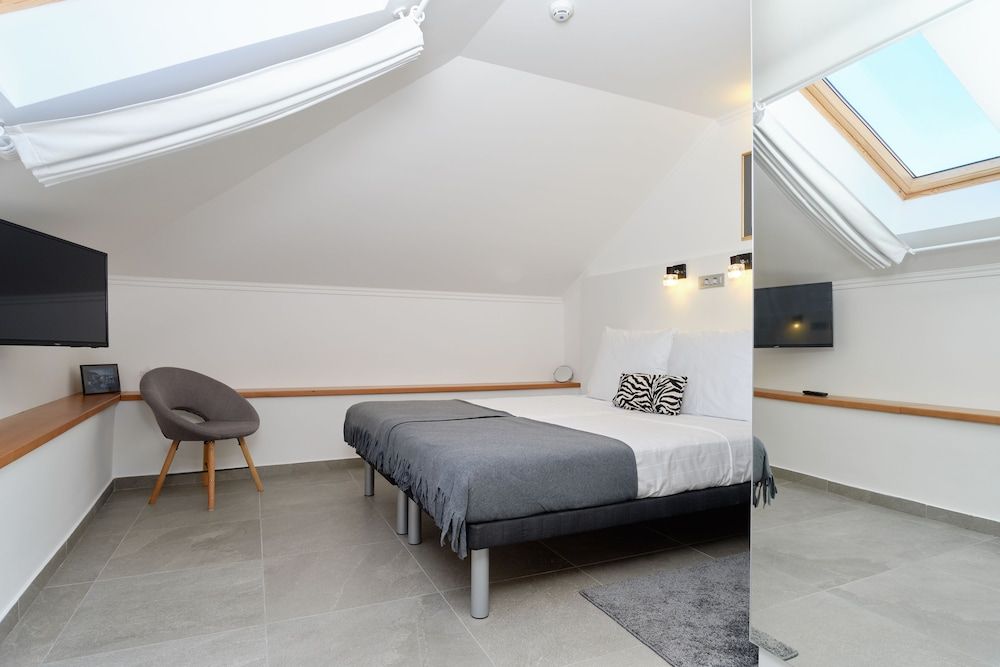 Zebra Standard Double or Twin Room 2