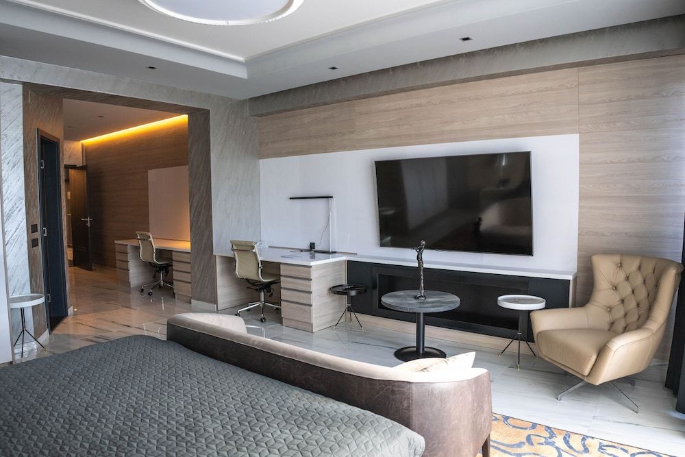 In-Room Business Center