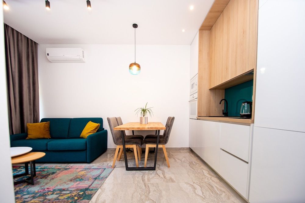 IN Property Apartments Apartment 10