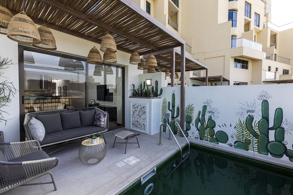 undefined The Townhouses The Pearl 7