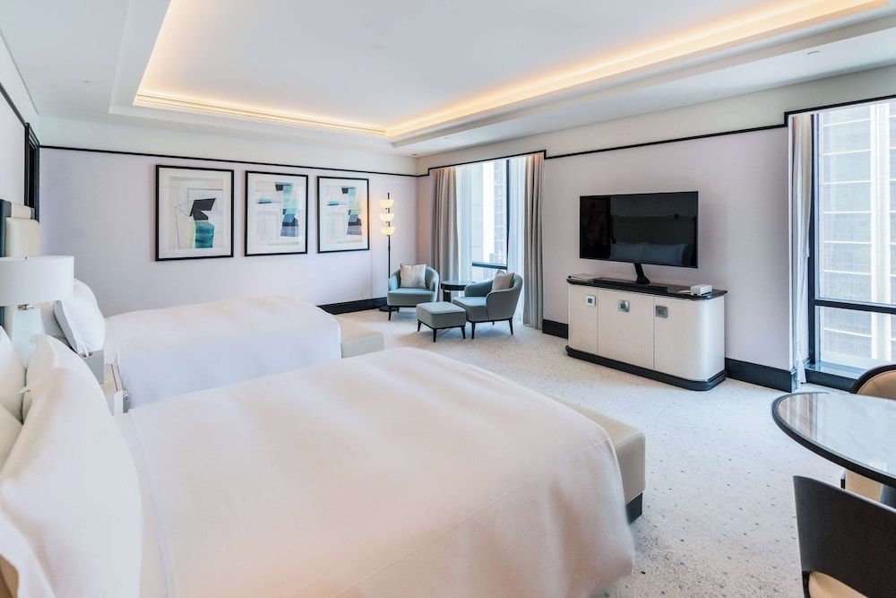 Waldorf Astoria Doha West Bay Premier Room, 2 Queen Beds 3