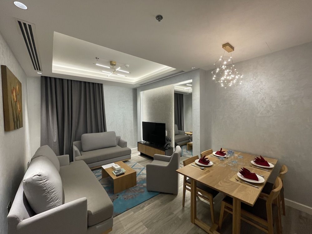 undefined Citivilla Hotel and Service Residence 9