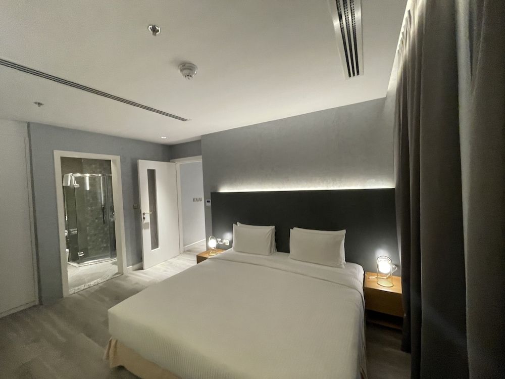 undefined Citivilla Hotel and Service Residence 4