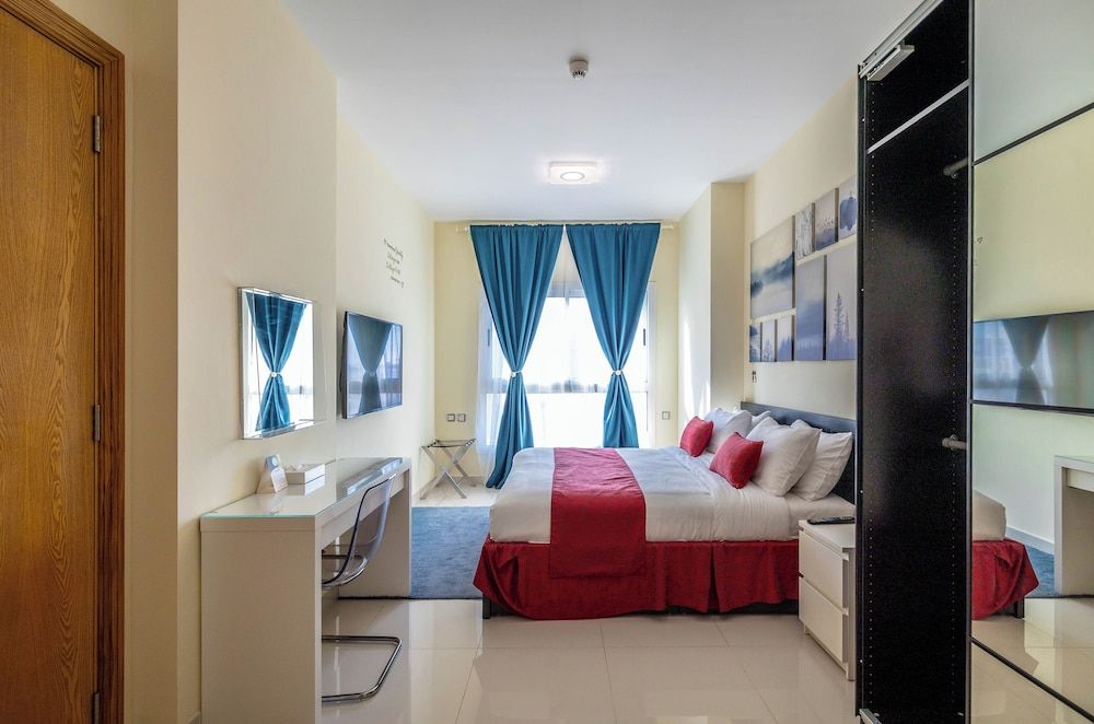 Al Manzil Residence & Suites Deluxe Apartment 10