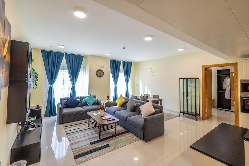 Al Manzil Residence & Suites Deluxe Apartment 30