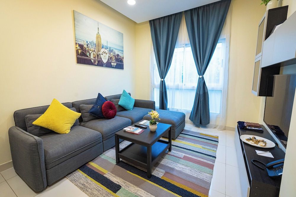 Al Manzil Residence & Suites Deluxe Apartment 11