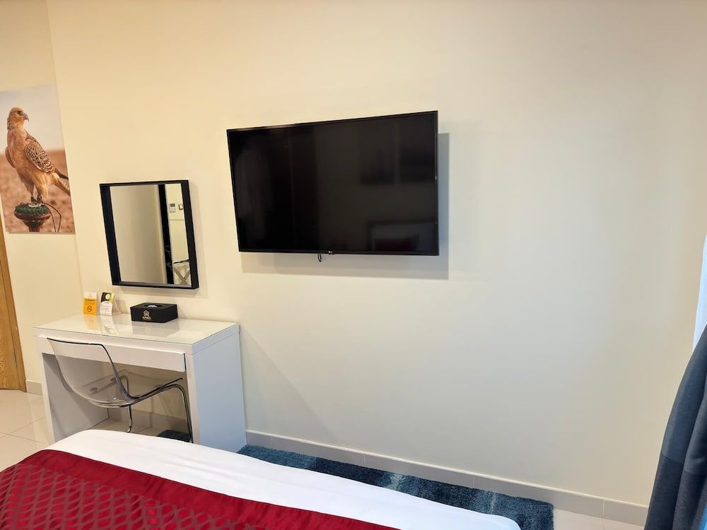 Al Manzil Residence & Suites Deluxe Apartment 18